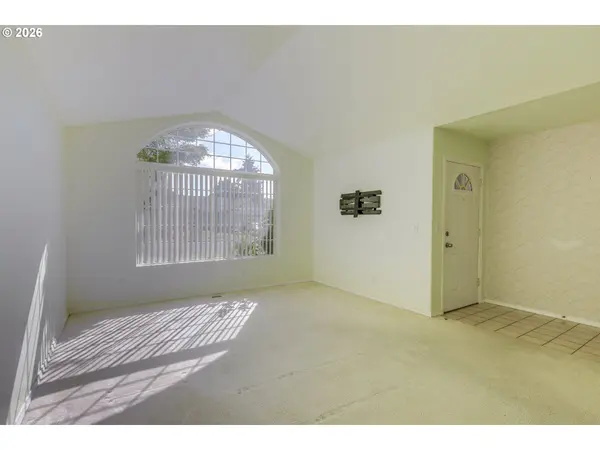 4445 GREAT PLAINS DR NE, Salem, OR 97305