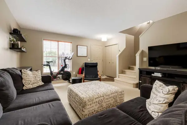 778 Tuscany DR NW, Calgary, AB T3L 3C4