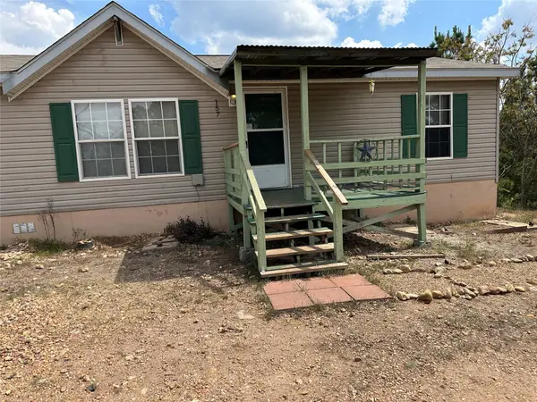 157 Lakeside DR, Bastrop, TX 78602