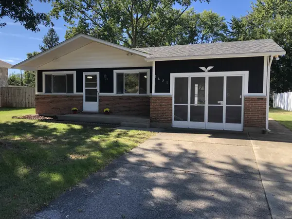 2631 Schumacher DR, Mishawaka, IN 46545-3339