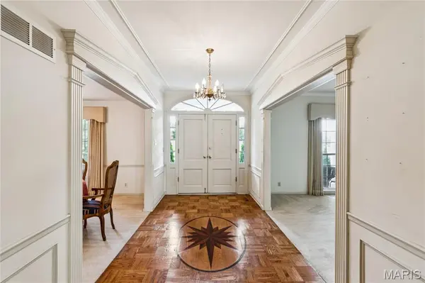 3 Westwood Country CLB, St Louis, MO 63131