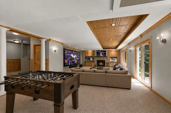 18129 Jarl CT, Lakeville, MN 55044