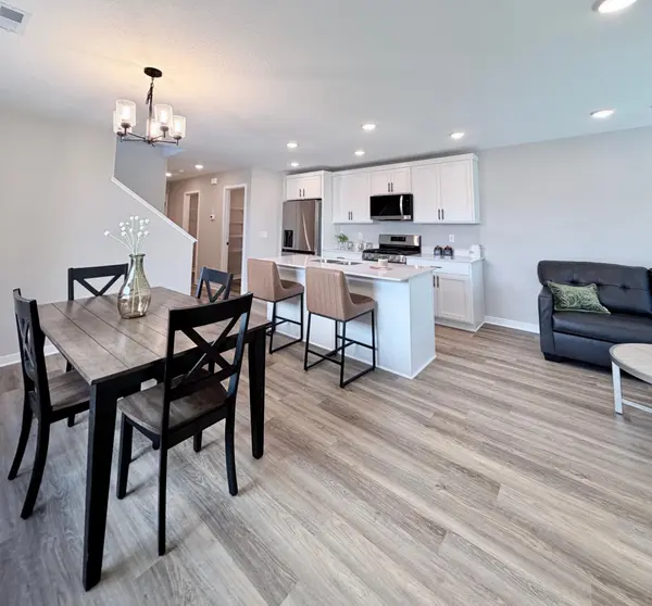 7077 Kittredge LN NE, Otsego, MN 55301