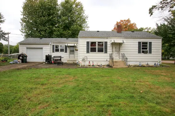 1327 Owen AVE N, Glencoe, MN 55336