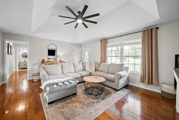 4135 Mount Zion Rd, Springfield, TN 37172