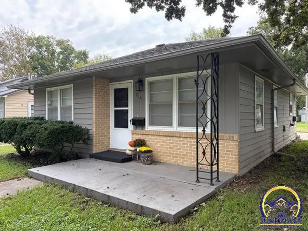 715 Market ST, Osage City, KS 66523