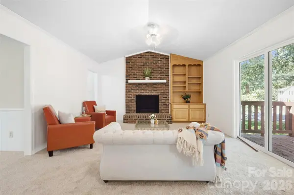 424 Holland DR, Statesville, NC 28677