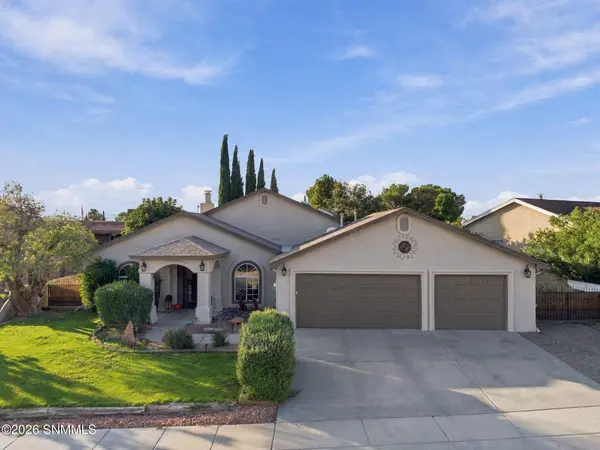 1091 Fran DR, Las Cruces, NM 88007