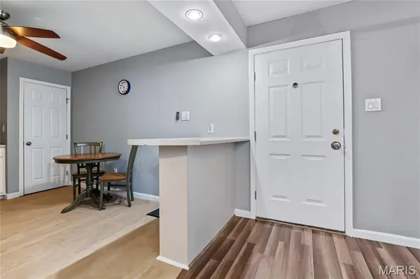 10 Eagle Rock CV #103, Valley Park, MO 63088