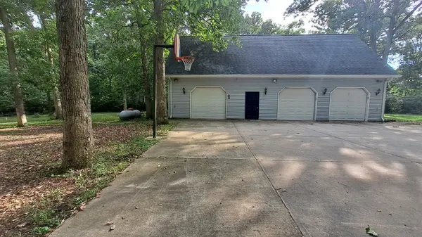 2558 N 2950th RD, Marseilles, IL 61341