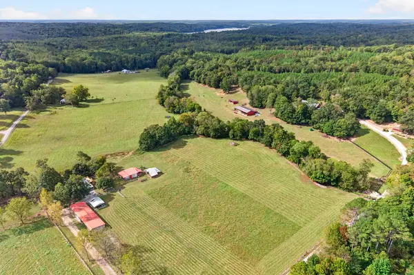 749 McNichols Rd, Cadiz, KY 42211