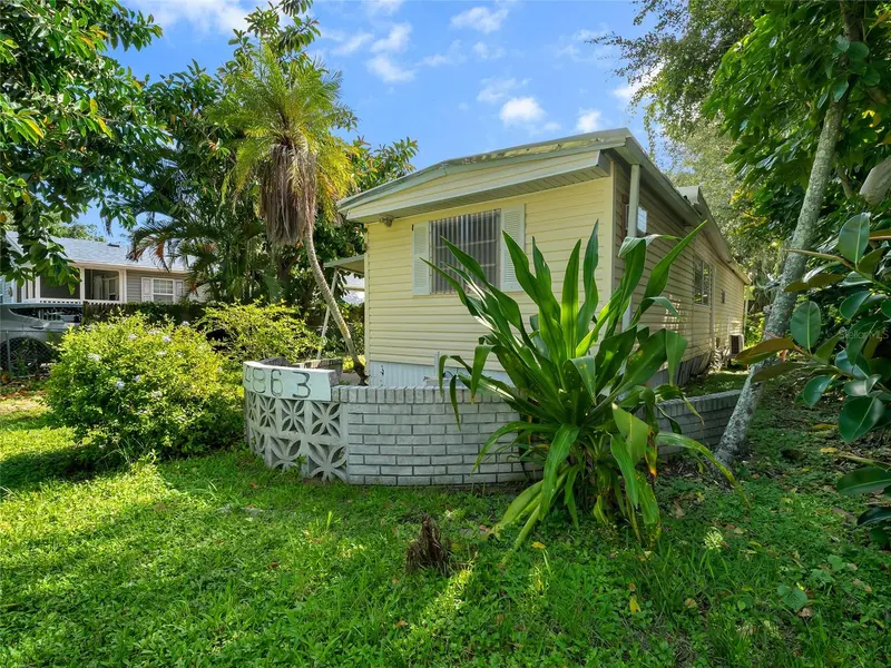 4863 VICTORIA AVE, Sarasota, FL 34233