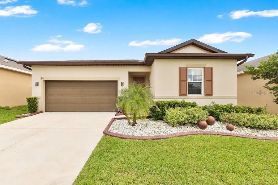 914 FALLON HILLS DR, Haines City, FL 33844