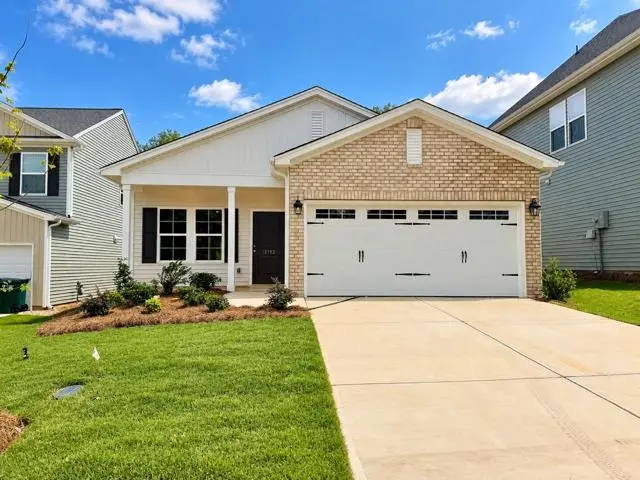 12192 Lansbury DR, Inman, SC 29349