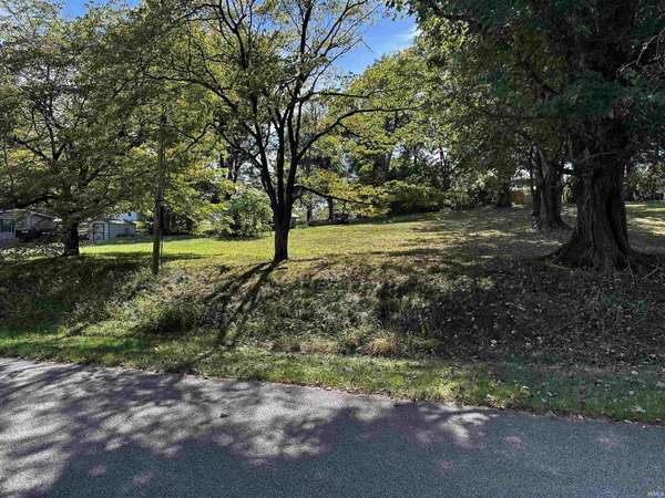 237 E Chestnut ST, Chrisney, IN 47611