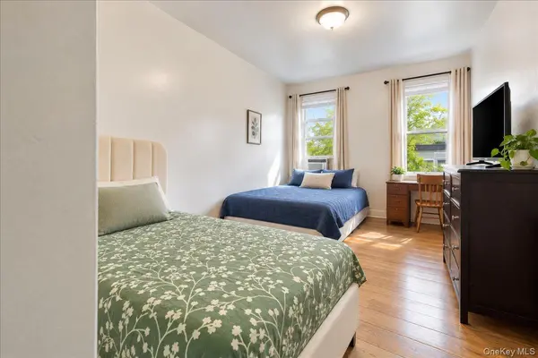 1385 Bronx River AVE, Bronx, NY 10472