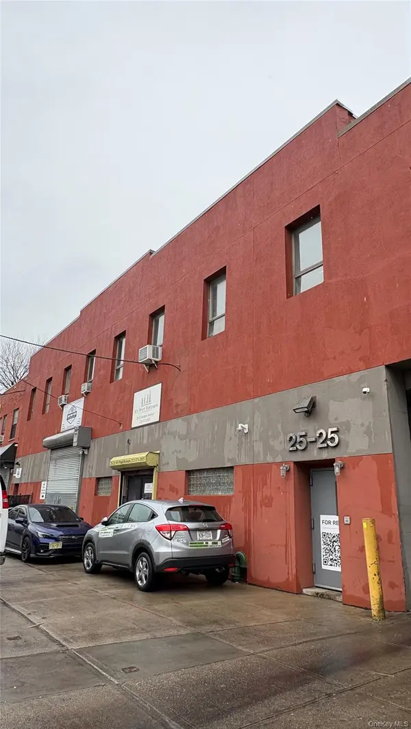 2525 Borden AVE #216, Long Island City, NY 11101