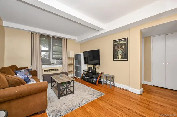 110-20 71st AVE #102, Forest Hills, NY 11375