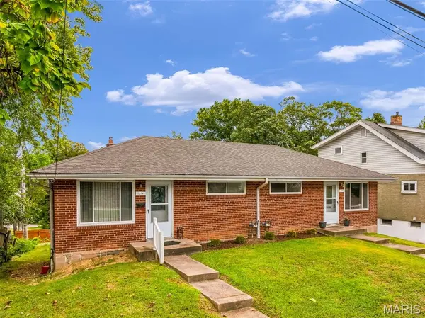 1514 Yale AVE, Richmond Heights, MO 63117