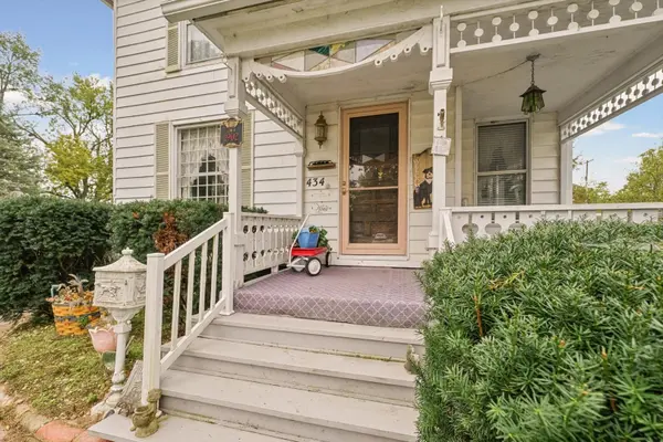 434 W Center ST, Paxton, IL 60957