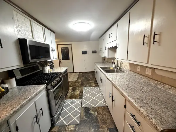 668 2nd AVE, Brewster, MN 56119