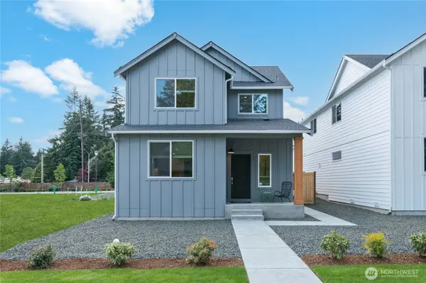 4224 SW Loften ST, Port Orchard, WA 98367