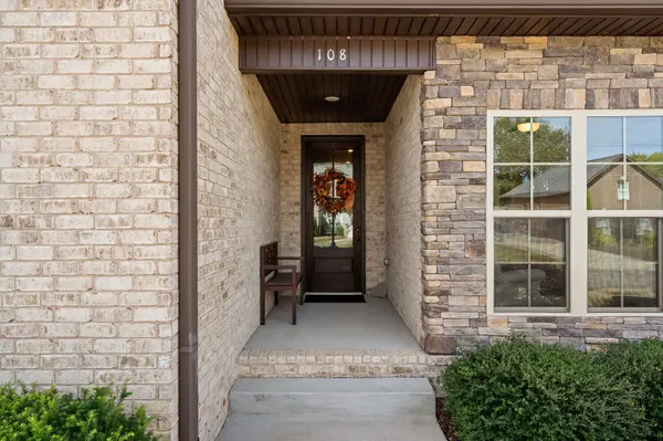 108 Montelena Dr, White House, TN 37188