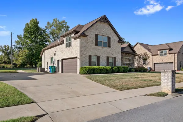 108 Montelena Dr, White House, TN 37188