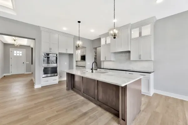 2310 W Harborlight, Wichita, KS 67204