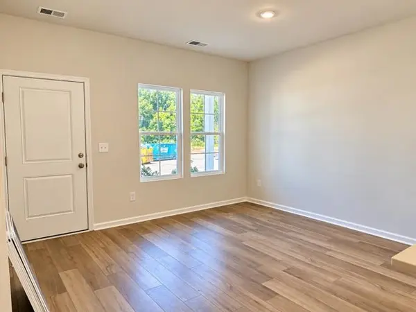 12192 Lansbury DR, Inman, SC 29349