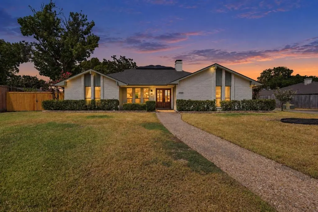 2009 Pueblo Court, Plano, TX 75074
