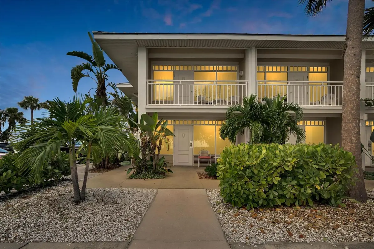 611 DESTINY DR #216, Ruskin, FL 33570