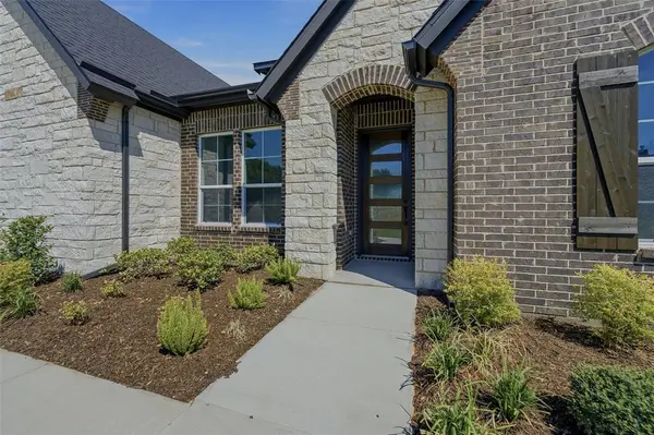 437 Texas Sage Trail, Weatherford, TX 76085