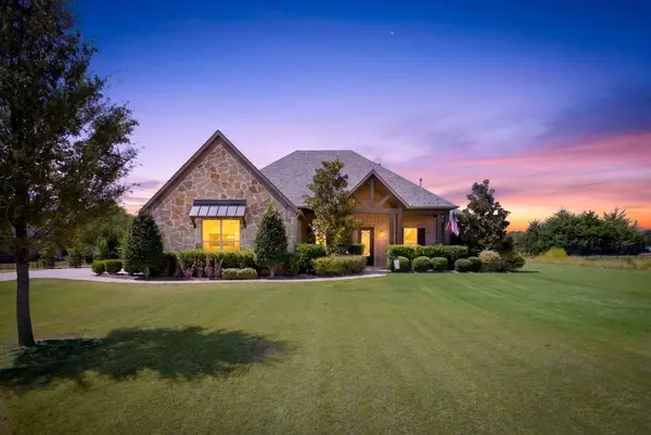 2595 Hendrix Avenue W, Lucas, TX 75002