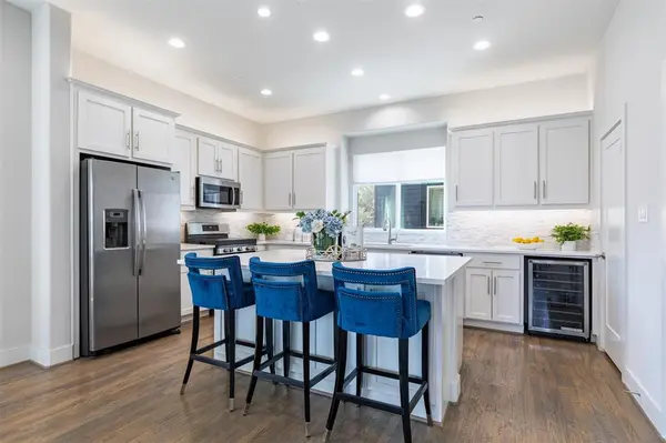 4914 Live Oak Street #10, Dallas, TX 75206
