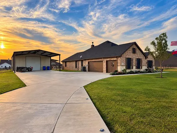 13539 Metz Road, Sanger, TX 76266