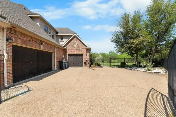 2109 Boulder Court, Southlake, TX 76092