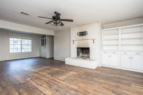 186 County Road 150, Gainesville, TX 76240