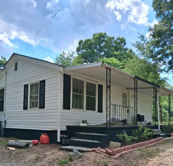 128 Davis, Chatham, VA 24531