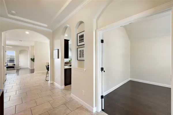 1008 Coconut CV, Hutto, TX 78634