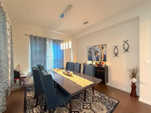 315 Parkwest DR, Cedar Park, TX 78613