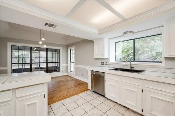 13102 Villa Park DR, Austin, TX 78729