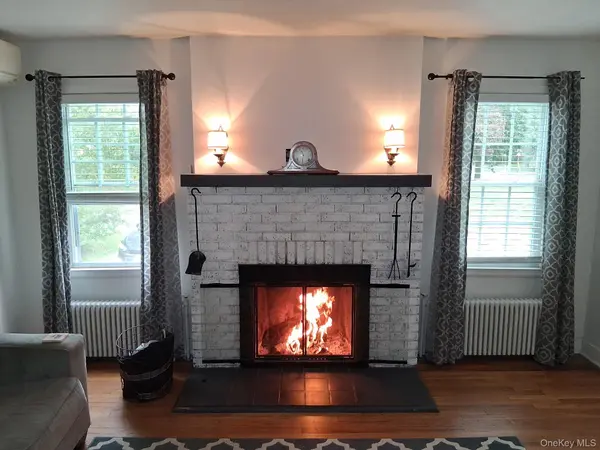 22 Galloway RD, Warwick, NY 10990