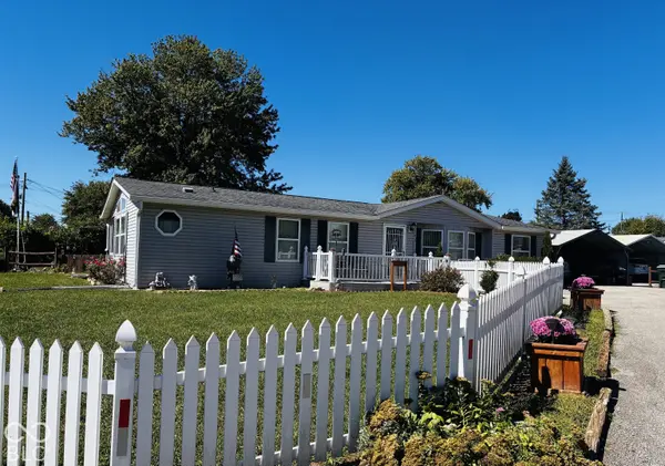 312 W Lou LN, Greensburg, IN 47240