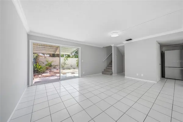 912 BYRON LN #912, Sarasota, FL 34243