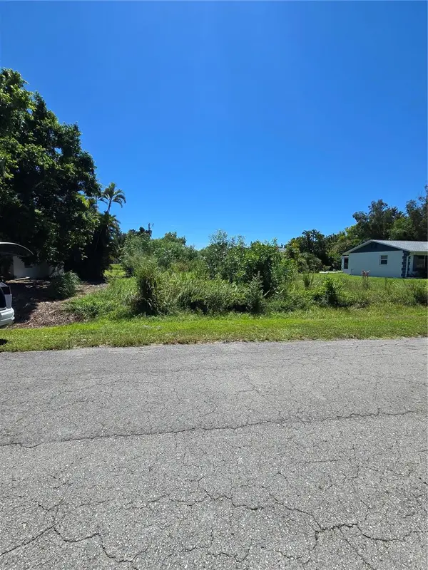 5523 THOMAS ST, Bokeelia, FL 33922