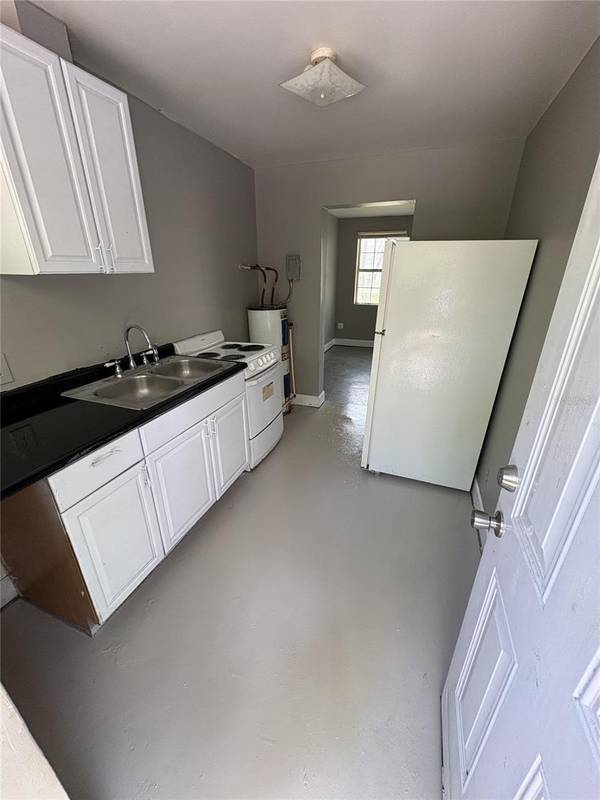 455 PURSLEY STREET #B22, Macon, GA 31201