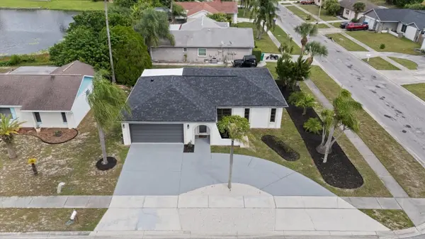1016 FUCHSIA DR, Holiday, FL 34691