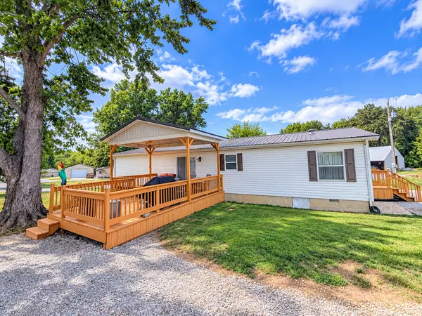 19 Barbeau RD, Murphysboro, IL 62966