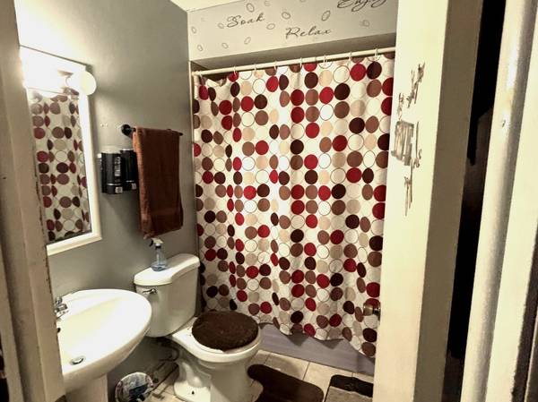 1135 E 159TH PL, South Holland, IL 60473